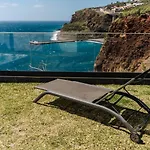 Guestready - With Stunning Views *