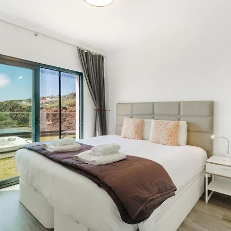 Guestready - With Stunning Views *