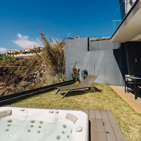 Guestready - With Stunning Views Daire *