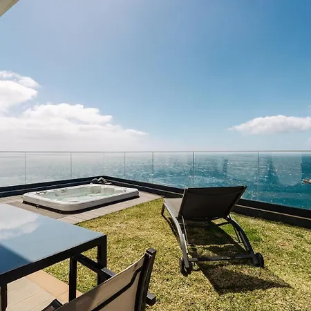 Apartment Guestready - With Stunning Views Santa Cruz (Madeira)